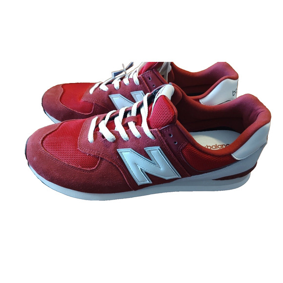 NEW BALANCE Men's Red & White CLASSIC RUNNING SNEAKERS NWOB Size 17 - Picture 1 of 5